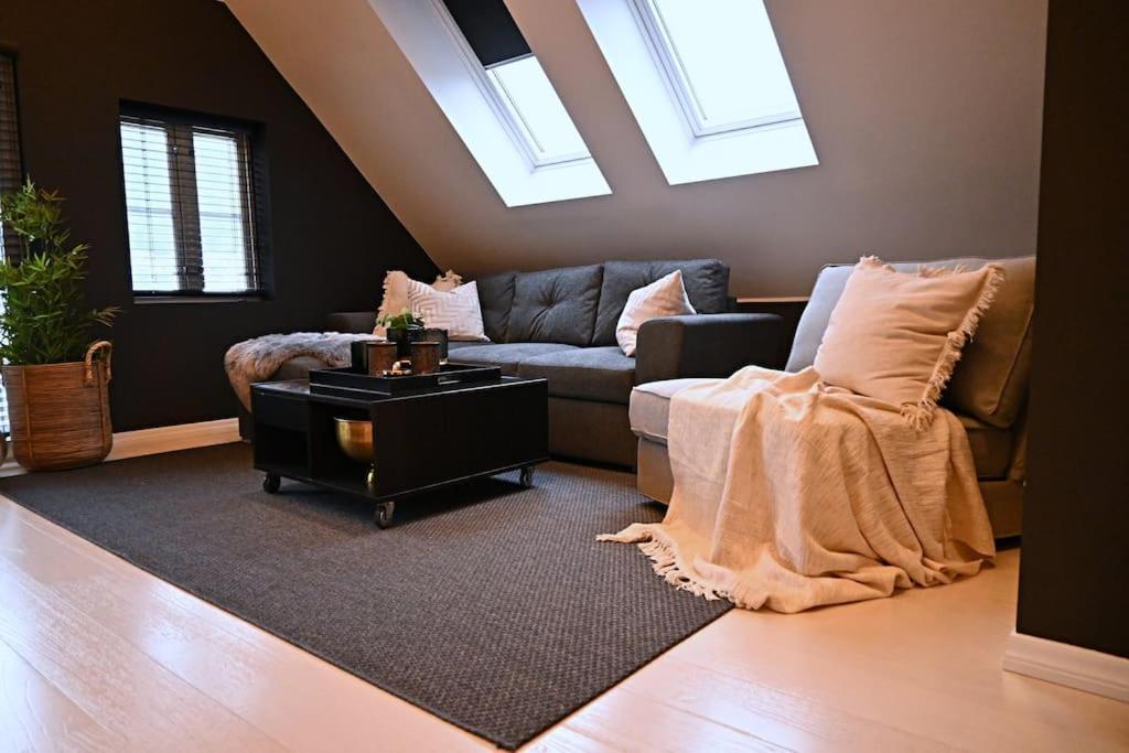 Historic And Exclusive Lejlighed Bergen